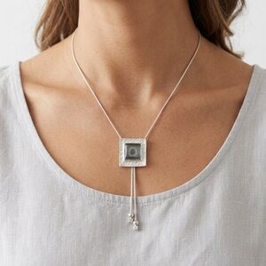 Silpada Retired N0881 Sterling Silver Lariat Bolo Necklace Labradorite Cabochon